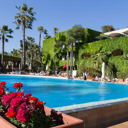 Caesar Palace Otel 4*