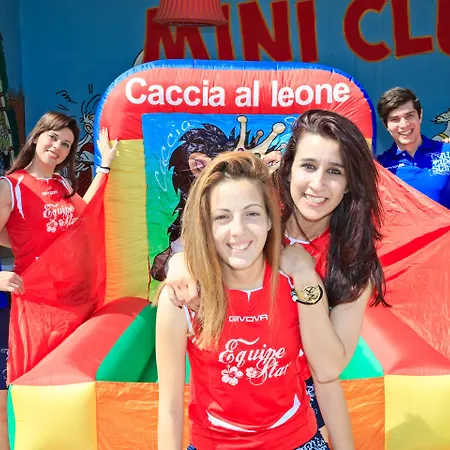 Otel Caesar Palace Giardini Naxos