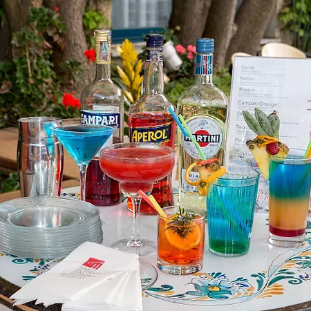 Caesar Palace Otel Giardini Naxos