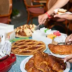 ホテル シーザー パレス 4*