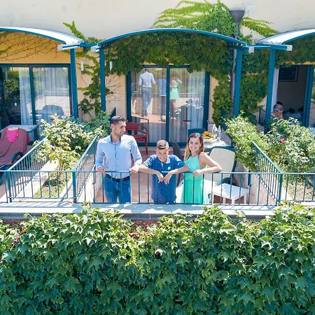 Caesar Palace Hotel 4*