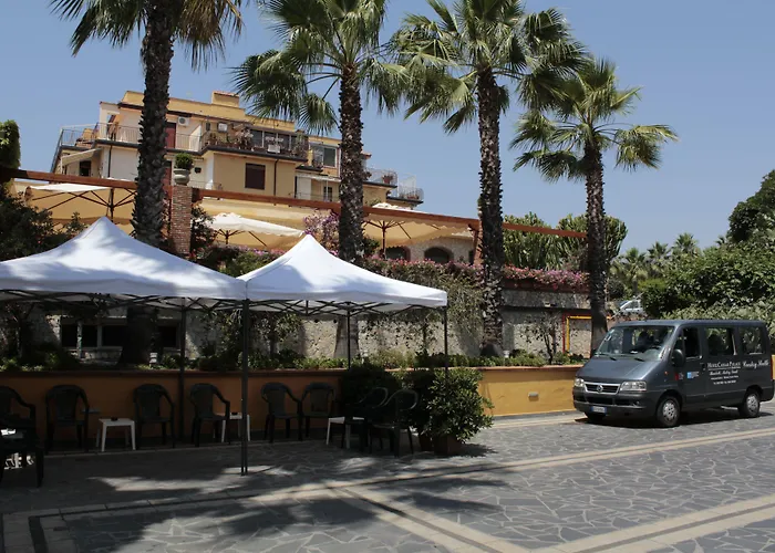 Caesar Palace Hotell 4*