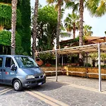 Caesar Palace Otel 4*