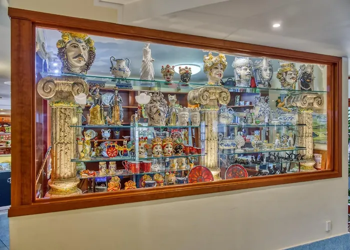 凯撒皇宫酒店 4* 贾迪尼-纳克索斯